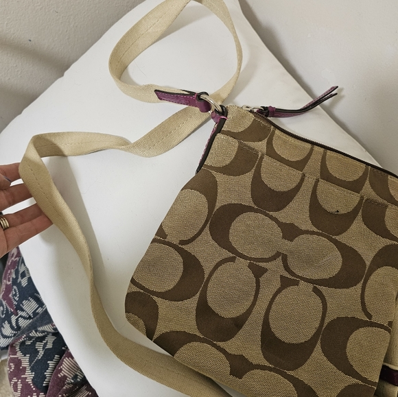 Coach purse crossbody - Picture 8 of 10